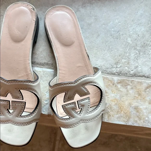 Gucci Women's Off-White Slide Sandals Sz 36 - Picture 3 of 9